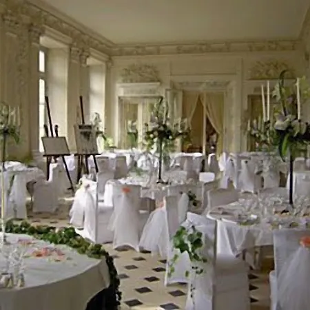 Otel Chateau Du Marechal De Saxe
