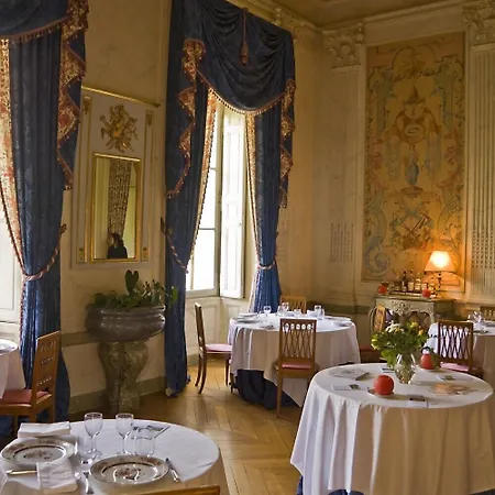 Chateau Du Marechal De Saxe Otel Yerres