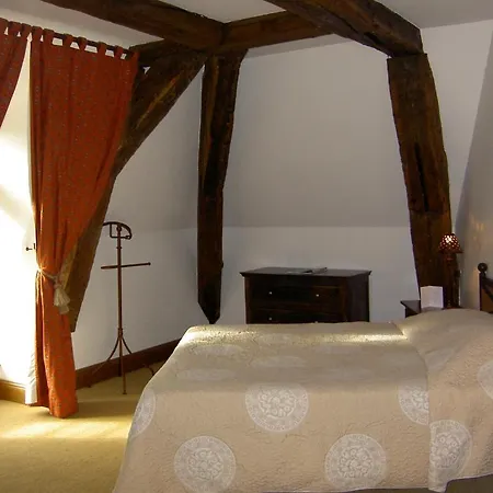 Chateau Du Marechal De Saxe 4* Yerres